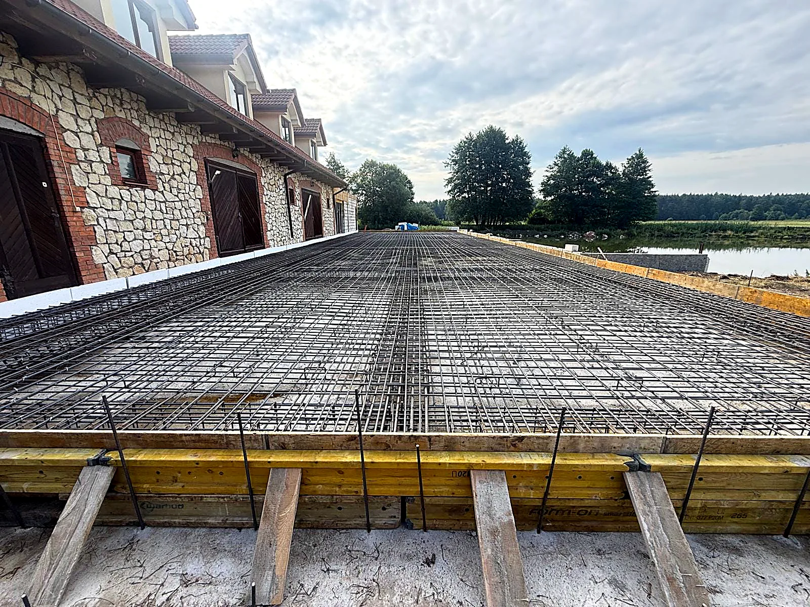 Iron Bet Radom - realizacja betonowa 13